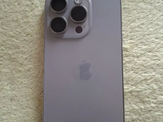 Apple iPhone 15 Pro, 128 gb, Natural Titanium, Улаанбаатар — Баянгол — 24-р хороо