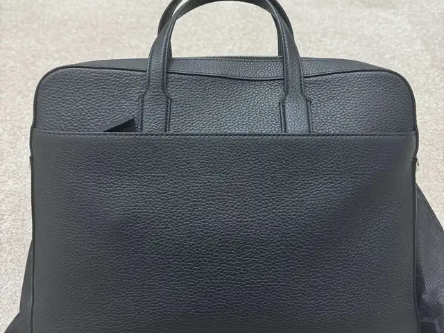 Hugo boss эрэгтэй цүнх, Улаанбаатар — Хан-Уул — 18-р хороо