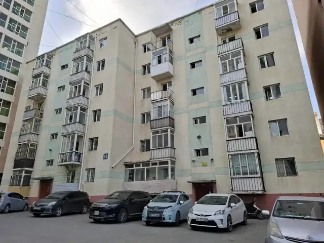 Бзд хил хамгаалахын хойно мт колонкийн ард талд 2 өрөө байр 45мкв, Улаанбаатар — Баянзүрх — 4-р хороо