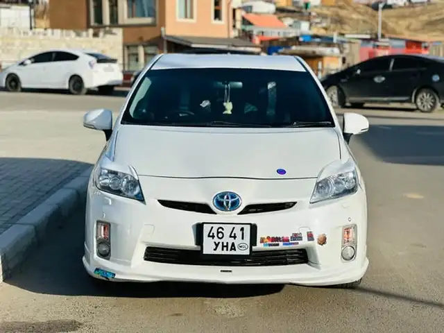 Toyota Prius 30