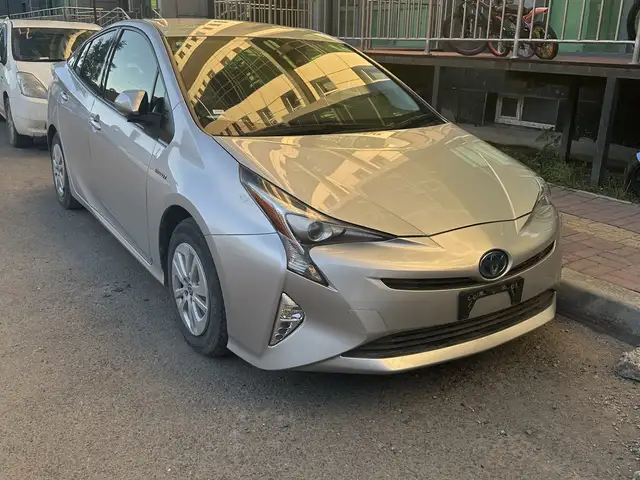 Toyota Prius 50