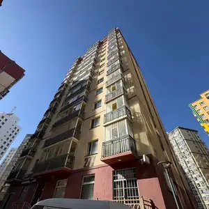 Дөлгөөн нуур түшиг багана хотхонд 2 өрөө орон сууц 38мкв, Улаанбаатар — Сүхбаатар — 9-р хороо