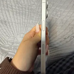 Apple iphone 16, 128 gb, Улаанбаатар — Баянгол — 10-р хороолол