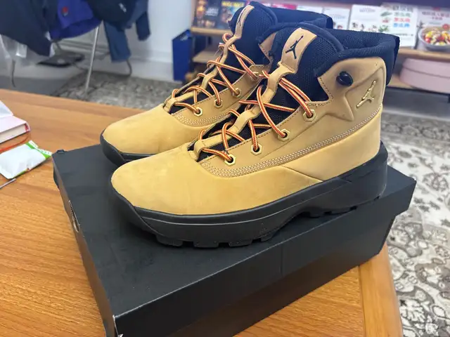 Jordan city boot, Улаанбаатар — Хан-Уул — UB Town