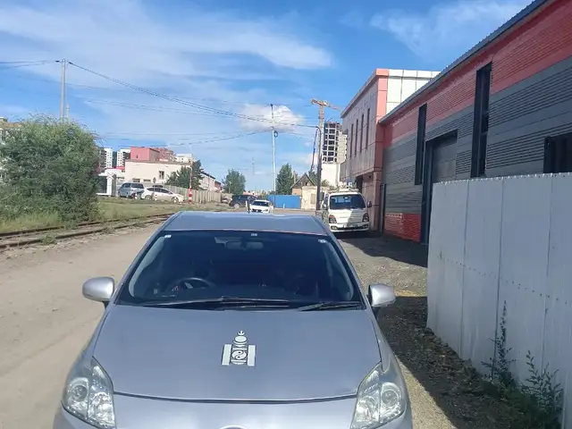 Toyota Prius 30