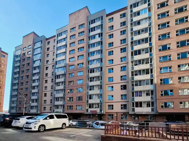 Нарны хороолол ард есөн эрдэнэ хотхонд 55.56 мкв тавилгатай 2 өрөө, Улаанбаатар — Баянгол — Нарны хороолол