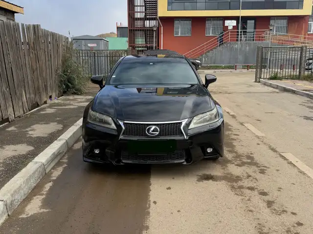 Lexus GS
