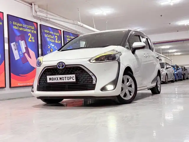 Toyota Sienta