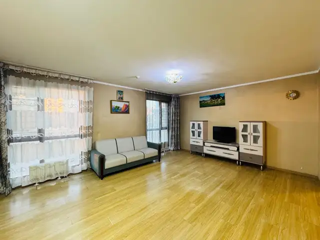 Нисэхийн тойргийн баруун талд тавилгатай 3 өрөө 79.01мкв, Улаанбаатар — Хан-Уул — Нисэх