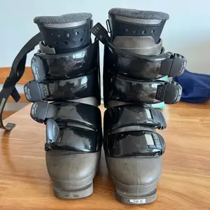 Цанын гутал nordica brand-n syntech 26.5size, Улаанбаатар — Баянзүрх — Офицер