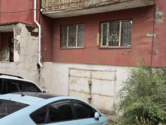 Баянгол дүүргийн 4-р хорооны 1а байранд 2 машины дулаан зогсоол, Улаанбаатар — Баянгол — 4-р хороо