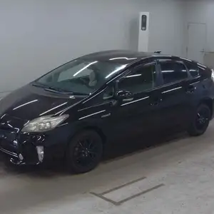 Toyota Prius 30