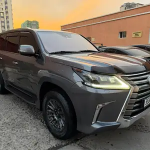 Lexus LX 570