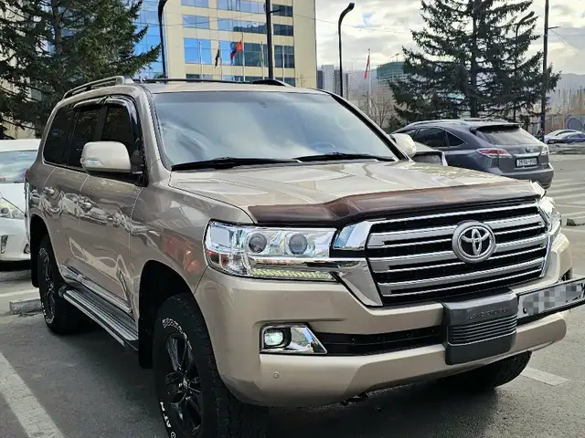 Toyota Land Cruiser 200
