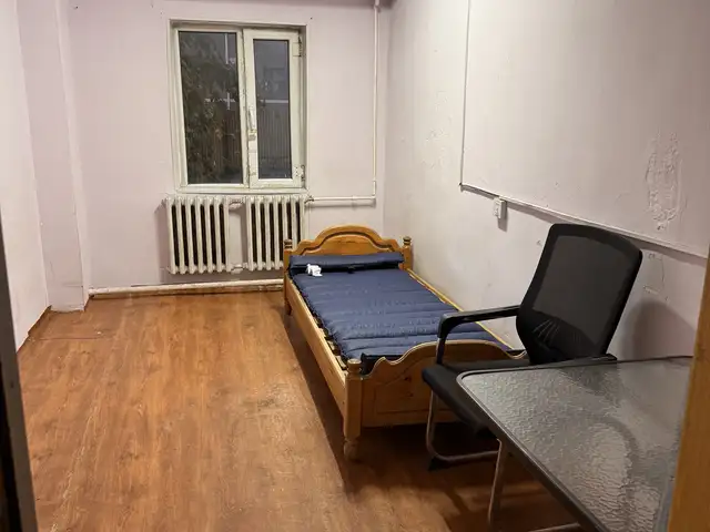 Бгд ганданд нийтийн байранд өрөө, Улаанбаатар — Баянгол — Гандан