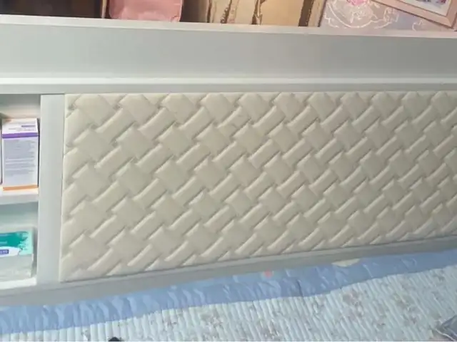 Queen size or, Улаанбаатар — Сүхбаатар — 12-р хороо