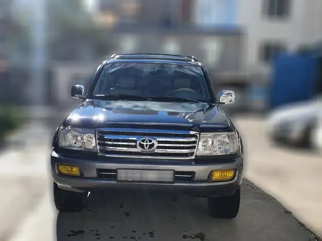 Toyota Land Cruiser 100