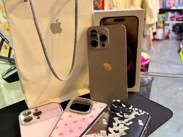 Apple iPhone 15 Pro Max, 256 gb, natural titanium, Улаанбаатар — Баянзүрх — Улаанхуаран