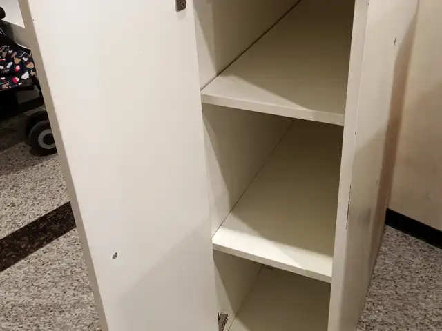 Босоо шүүгээ, жижиг шкаф, тумбо 110x72x30, Улаанбаатар — Хан-Уул — Хүннү