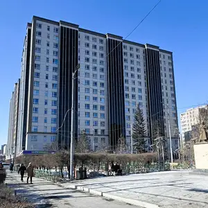 БГД 2-р хороо зам дагуу обьектиин 1 давхрын 63мкв үйлчилгээний талбай, Улаанбаатар — Баянгол — 2-р хороо