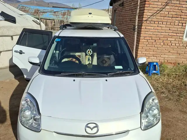 Mazda Verisa