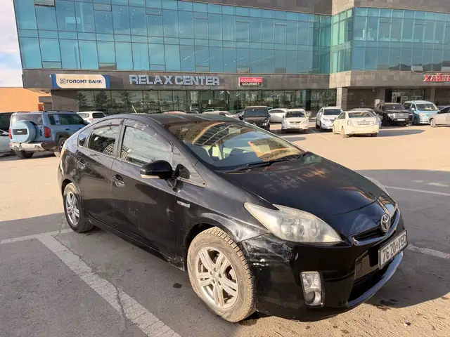 Toyota Prius 30