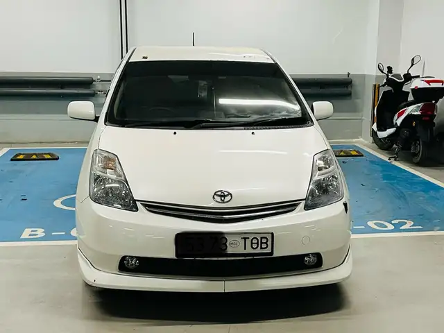 Toyota Prius 20