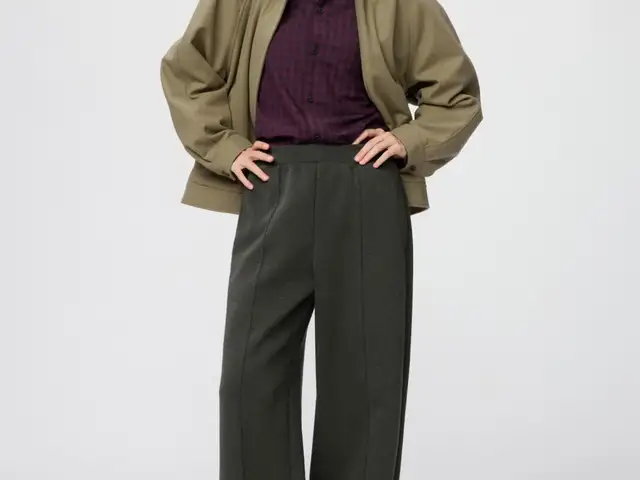 Uniqlo өмд, Улаанбаатар — Баянзүрх — 2-р хороо