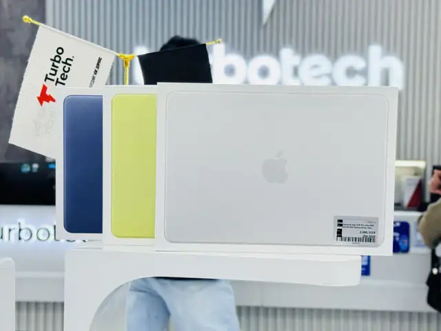 Apple 13", Intel Core Ultra, 8 GB RAM, 256 GB, Улаанбаатар — Хан-Уул — 15-р хороо