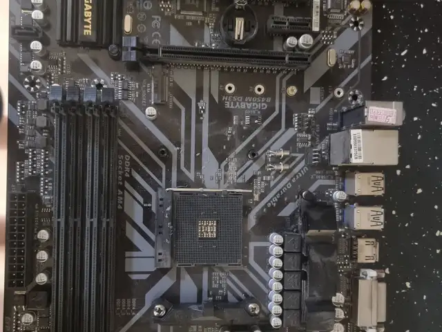 Amd b450 motherboard, Улаанбаатар — Баянзүрх — 5-р хороо