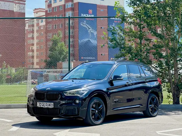 BMW X1