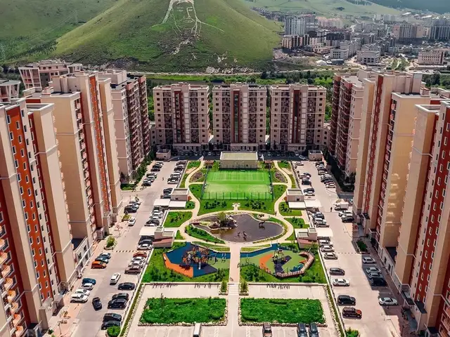 Тайм скуэр хотхонд 5 өрөө байр 165m2, Улаанбаатар — Хан-Уул — 17-р хороо