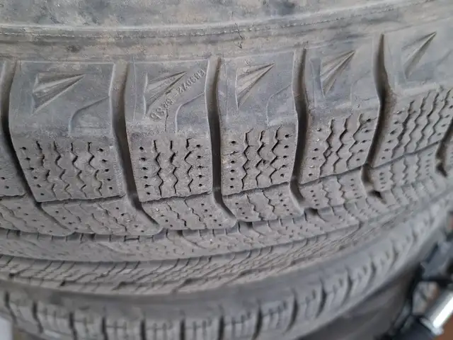 225/65/R17, Дөрвөн улирал, Улаанбаатар — Баянзүрх — 3-р хороо