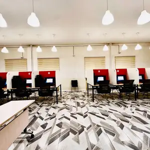 Багшийн дээдийн хойно 24 компьютер, ширээ, сандалтай бэлэн бизнес, Улаанбаатар — Сүхбаатар — МУБИС