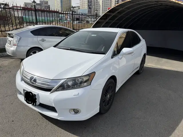 Lexus HS