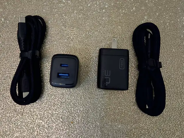30w charger usb usa, Улаанбаатар — Сүхбаатар — 220 мянгат