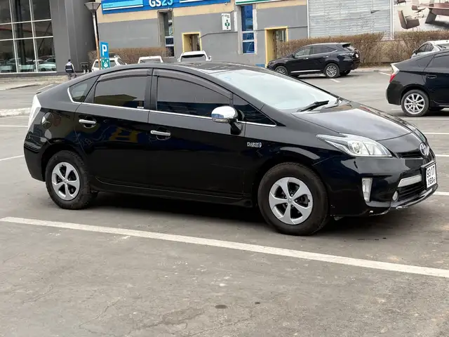 Toyota Prius 30