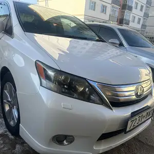 Lexus HS