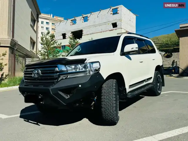 Toyota Land Cruiser 200