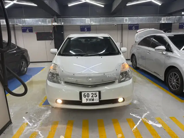 Toyota Prius 20