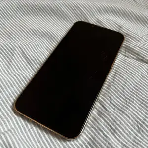 Apple iPhone 13 Pro, 256 gb, Gold, Улаанбаатар — Баянзүрх — Зүүн 4 зам