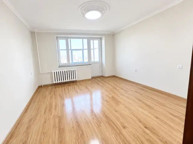 Бгд төмөр зам ханбүргэдэй их дэлгүүрийн хашаанд чулуун гантиктай байр 55.0мкв 2 өрөө, Улаанбаатар — Баянгол — Ханбүргэдэй