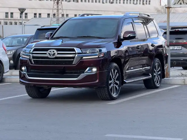 Toyota Land Cruiser 200