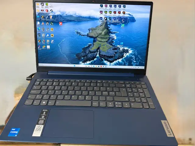 Razer blade 15.6", Intel Core i5, 8 GB RAM, 512 GB, Улаанбаатар — Баянзүрх — Сансар
