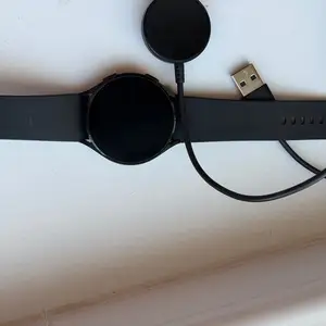 Samsung watch 4, Улаанбаатар — Хан-Уул — 19-р хороолол