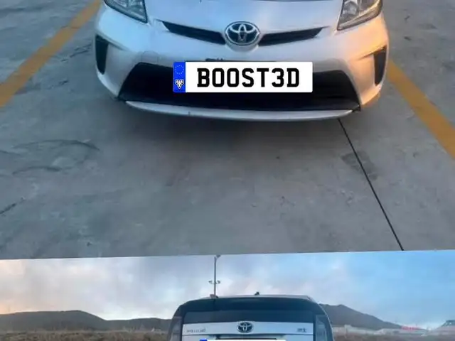 Toyota Prius 30