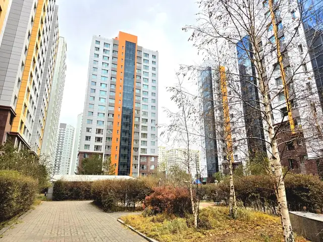 Хүннү 2222 1-р ээлж бүрэн тавилгатай дулаан зогсоолтой 3 өрөө 80мкв, Улаанбаатар — Хан-Уул — Хүннү