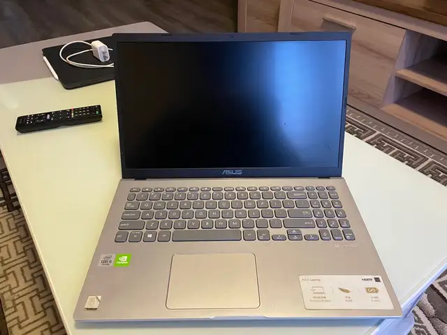 Asus 15.6", Intel Core i5, 4 GB RAM, 512 GB, Улаанбаатар — Сүхбаатар — Дөлгөөн нуур