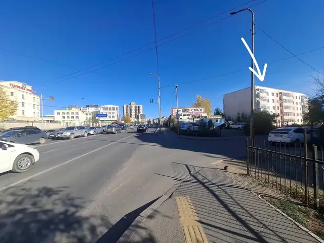 Бзд сансар очирвааны эмнэлгийн эсрэг талд тавилгатай 3 өрөө 68м2 байр, Улаанбаатар — Баянзүрх — 15-р хороолол