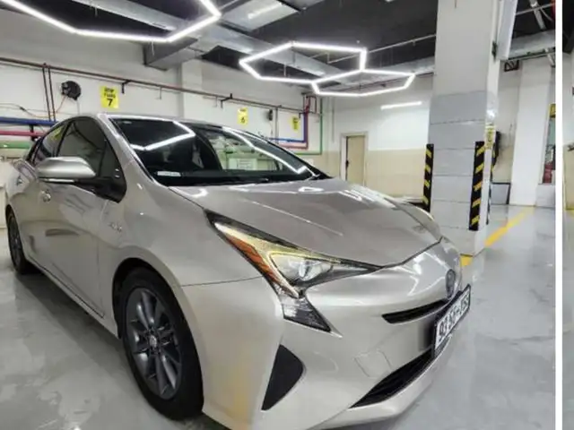 Toyota Prius 50